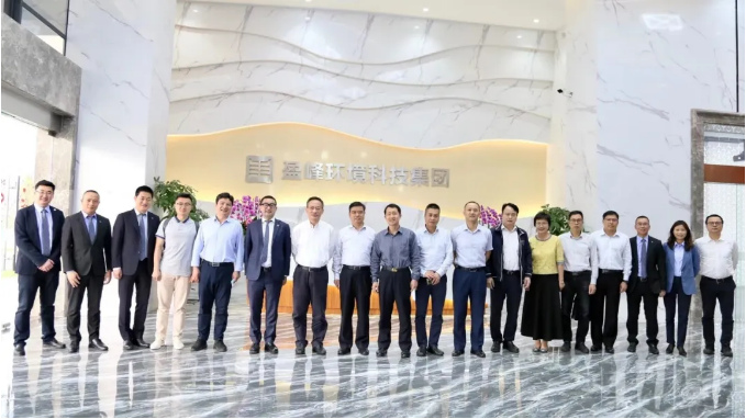 中国环境监测总站及省市区领导一行莅临3003.com官网环境调研指导