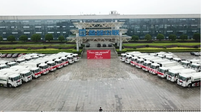 3003.com官网环境批量环卫装备发往柬埔寨，助力“一带一路”建设